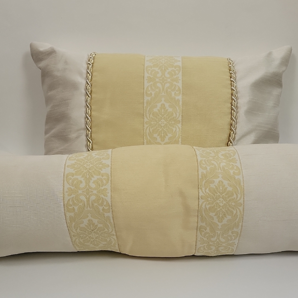 Gatsby Bedding Elegant Cream Gold Decorative Pillows 2 Piece Set